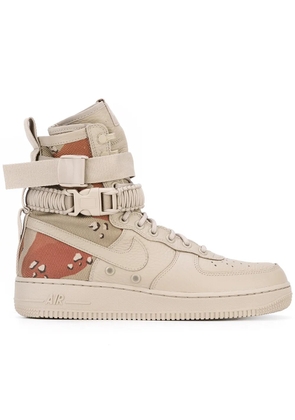 Nike Special Field Air Force 1 sneakers - Grey