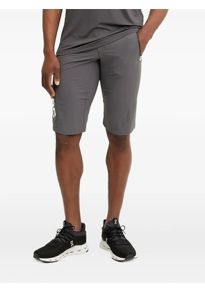 POC logo-plaque shorts - Grey