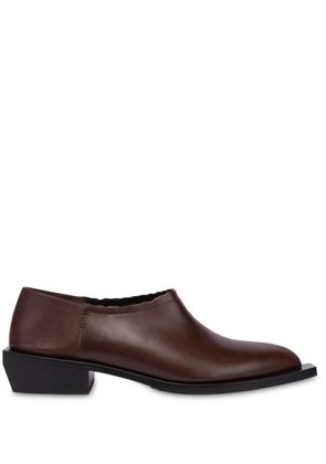 Moschino scallop-edge leather loafers - Brown