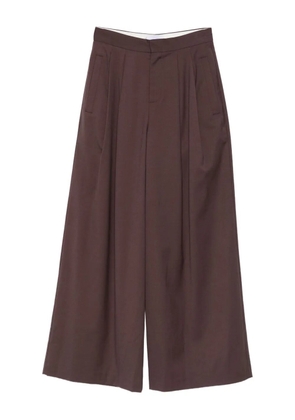 Isabelle Blanche pleat-detail trousers - Brown