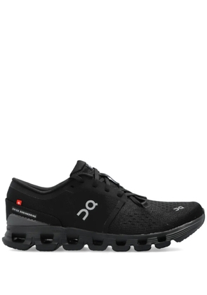 On Running Eclipse trainers - Black