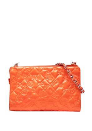 CHANEL Pre-Owned 2006-2008 Quilted Embossed Patent Lucky Symbols Pochette shoulder bag - Orange