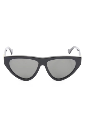 Gucci Pre-Owned 2020s GG logo cat-eye sunglasses - Black