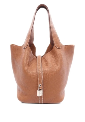 Hermès Pre-Owned 2023 Picotin Lock MM leather handbag - Brown