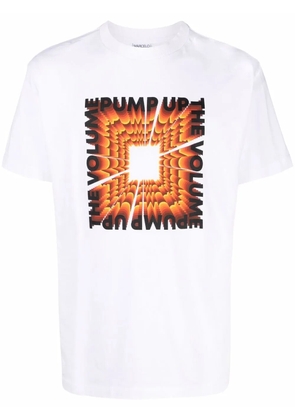 COUNTY OF MILAN Pump Up the Volume slogan T-shirt - White