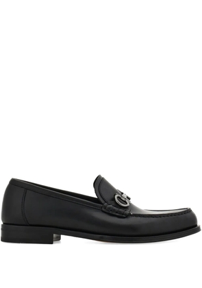 Ferragamo Gancini-buckle loafers - Black