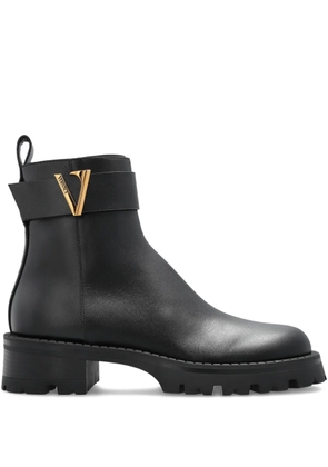 Versace V-Ankle buckle-detail boots - Black