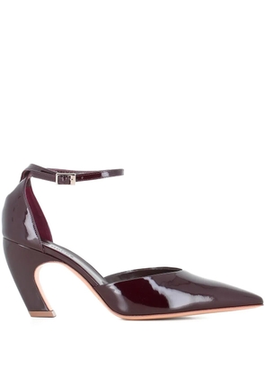 Le Monde Beryl pointed-toe pumps - Red