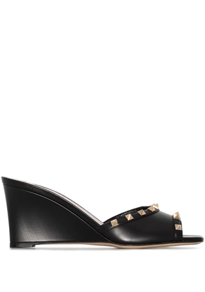 Valentino Garavani Rockstud wedge sandals - Black