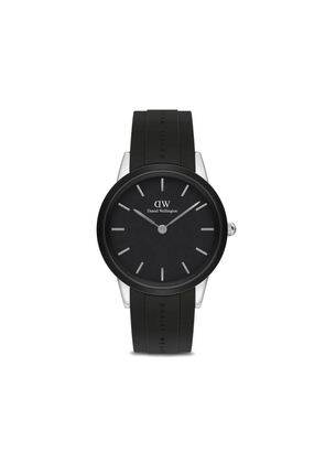 Daniel Wellington Iconic Motion 40mm - Black
