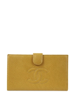 CHANEL Pre-Owned 2000 CC stitch long bifold wallet - Neutrals