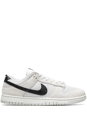 Nike Dunk Low Retro SE 'Certified Fresh' sneakers - White