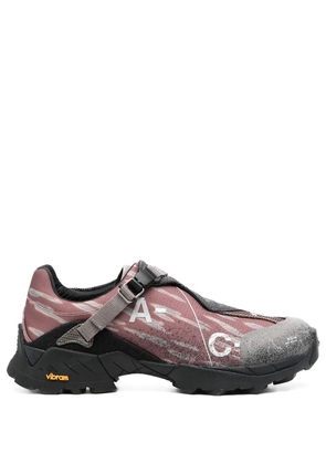 A-COLD-WALL* x ROA Minaa low-top sneakers - Black