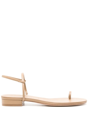 Studio Amelia Edith flat leather sandals - Neutrals