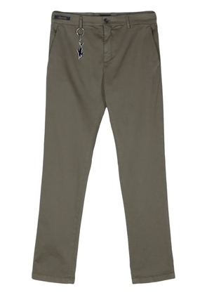 Paul & Shark logo-keyring trousers - Green