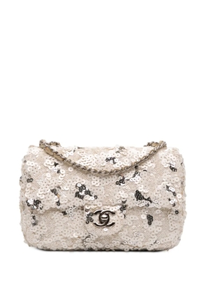 CHANEL Pre-Owned 2011 Mini Rectangular Classic Canvas Sequin Single Flap shoulder bag - White