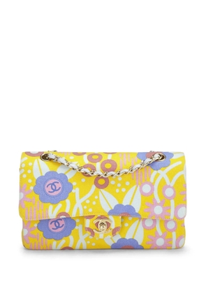 CHANEL Pre-Owned 2003 medium Classic Flap shoulder bag - Yellow