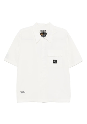 izzue x Alpha Industries short-sleeved shirt - White