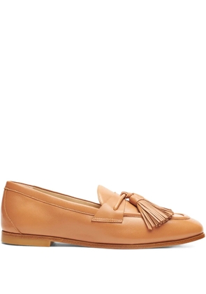 Stuart Weitzman tassel leather loafers - Brown