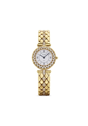 Van Cleef & Arpels pre-owned Classique 25mm - White