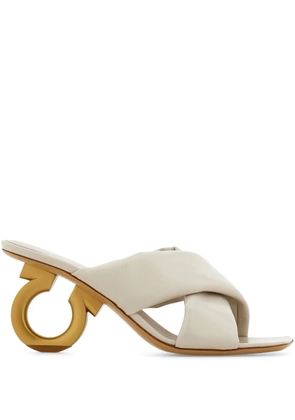 Ferragamo crossover-strap sandals - Neutrals