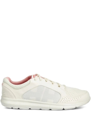 Helly Hansen Ahiga perforated performance trainers - White