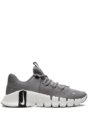 Nike Free Metcon 5 TB 'Gunsmoke' sneakers - Grey