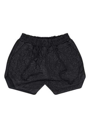 Who Decides War crinkled-effect shorts - Black