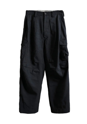 Ziggy Chen pleated cargo pants - Black