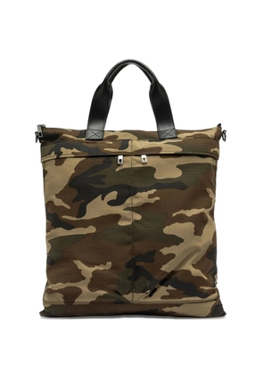 GIANNI CHIARINI camouflage-pattern backpack - Neutrals