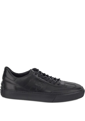 Tod's debossed-logo lace-up sneakers - Black