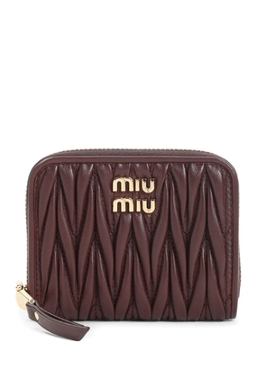 Miu Miu quilted zip-around wallet - Brown