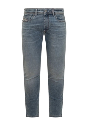 Diesel 1979 Sleenker logo-plaque jeans - Blue