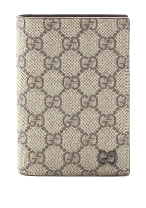 Gucci Pre-Owned 2020s GG Supreme-logo passport case - Neutrals