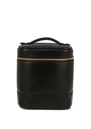 CHANEL Pre-Owned 2005 diamond-quilted vanity handbag - Black