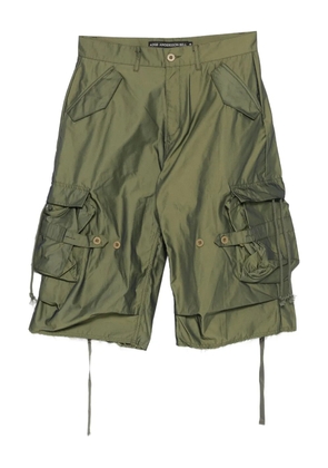 Andersson Bell Nadrin multi-pocket cargo shorts - Green