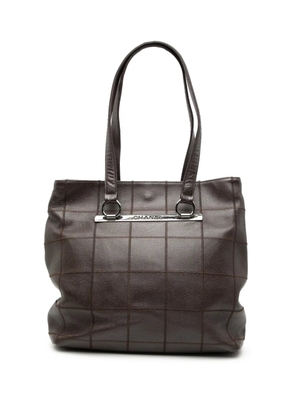 CHANEL Pre-Owned 2003-2004 Chocolate Bar Stitched Caviar tote bag - Brown
