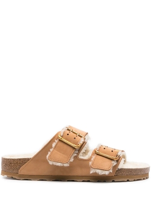 Birkenstock Arizona shearling slippers - Brown