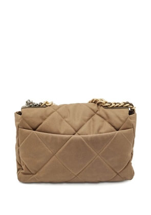 CHANEL Pre-Owned Flap 19 shoulder bag - Brown