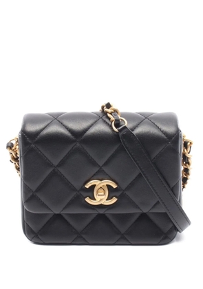 CHANEL Pre-Owned 2021s matelasse chain shoulder bag - Black