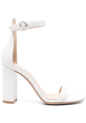 Gianvito Rossi 95mm Gaeta sandals - White