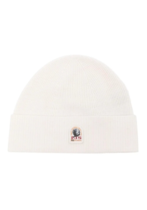 Parajumpers logo-patch ribbed-knit beanie - White