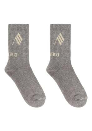 The Attico logo-detail ribbed socks - Grey