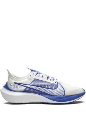 Nike Zoom Gravity sneakers - White