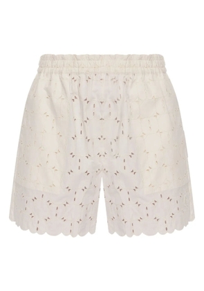 Moncler embroidered shorts - White