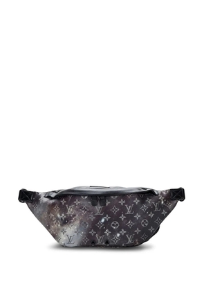 Louis Vuitton Pre-Owned 2018 pre-owned Monogram Galaxy Discovery belt bag - Black