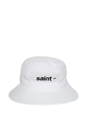 SAINT MXXXXXX logo-print bucket hat - White