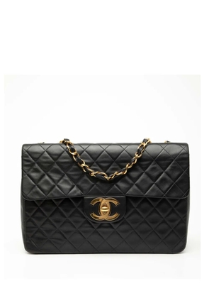 CHANEL Pre-Owned 2017-2018 Maxi XL Classic Lambskin Single Flap shoulder bag - Black