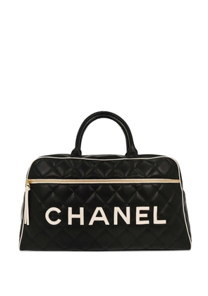 CHANEL Pre-Owned 1994-1996 quilted travel bowling bag - Black