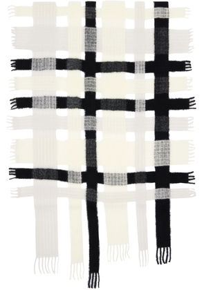 ISSEY MIYAKE Black & White Raschel Weave Stole Scarf